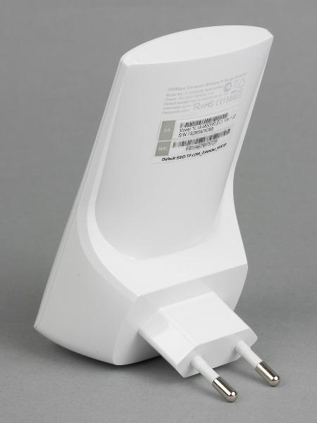 Внешний вид TP-Link TL-WA850RE Внешний вид TP-Link TL-WA850RE