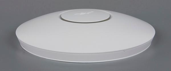 Внешний вид точки доступа Ubiquiti UniFi AP Внешний вид точки доступа Ubiquiti UniFi AP
