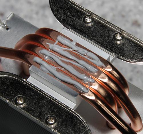 Arctic Freezer i32, распределение термопасты