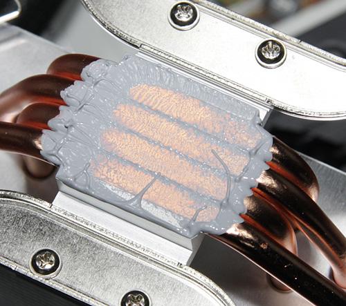 Arctic Freezer i32, распределение термопасты