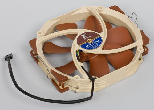 кулер Noctua NH-D15S