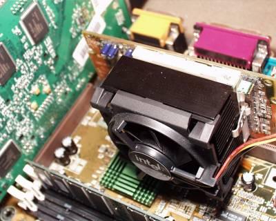 Процессор Intel Pentium III 933, фото 1