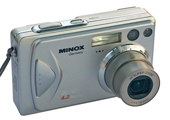 Minox DC 4211