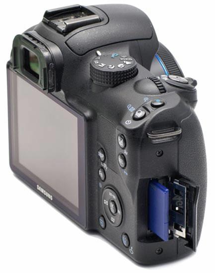 Samsung NX10