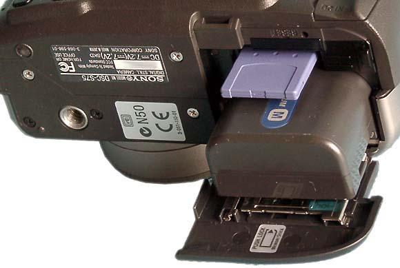 Sony DSC-S75 