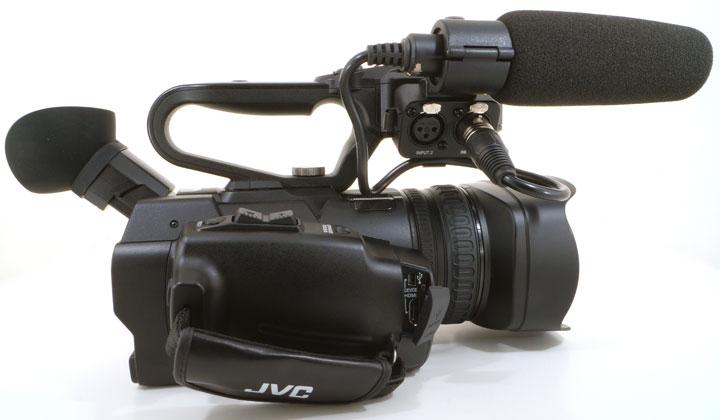 Видеокамера JVC GY-HM170