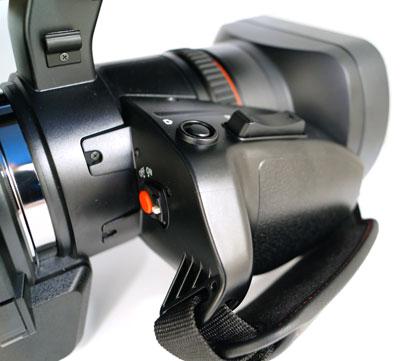 Видеокамера Panasonic AG-AC8
