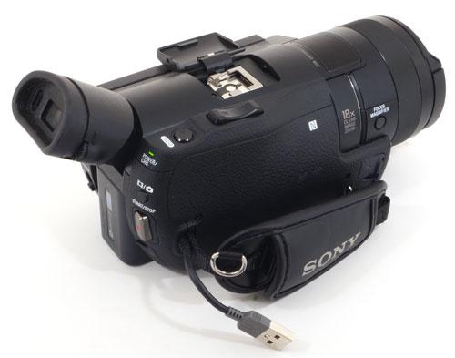 Видеокамера Sony FDR-AX100