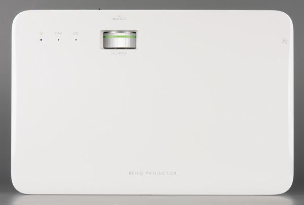 DLP-проектор BenQ CH100, вид сверху DLP-проектор BenQ CH100, вид сверху