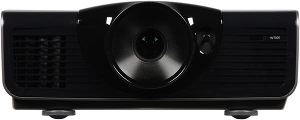 Проектор BenQ W7000, лицевая поверхность Проектор BenQ W7000, лицевая поверхность