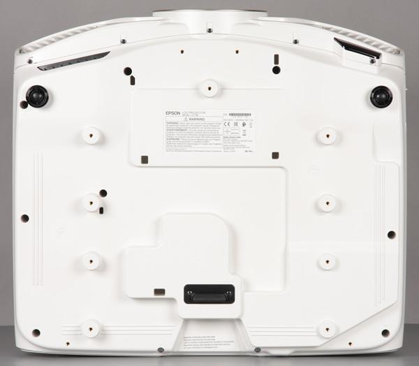 Проектор Epson EH-TW7300, нижняя поверхность