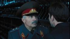 - Кто-нибудь разнюхает, и что тогда? - Возьмем в долю.