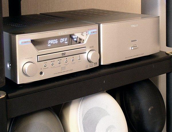 Фоторепортаж с выставки Hi-Fi & HomeTheater Show 2003, фото 16
