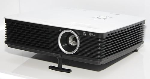 LG