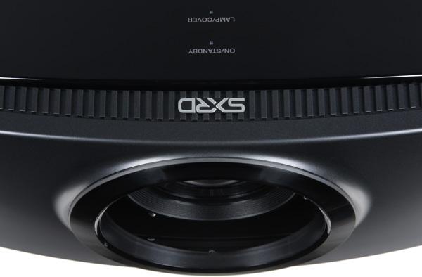Проектор Sony VPL-VW95ES, регулировки объектива