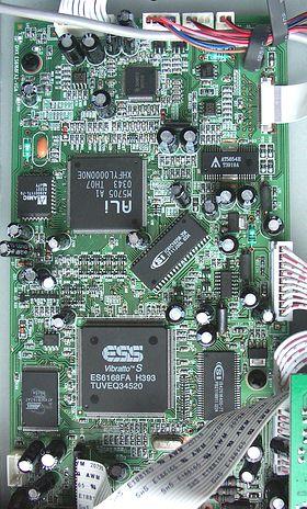 Бытовой DVD / MPEG4-плеер Xoro HSD 400Plus, фото 7