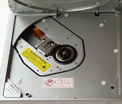 Портативный DVD-плеер XORO HSD 700, фото 4