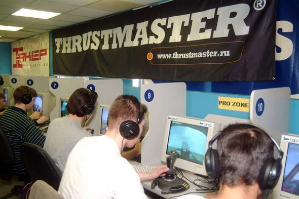 Thrustmaster поддерживает российский кибер-спорт, фото 4