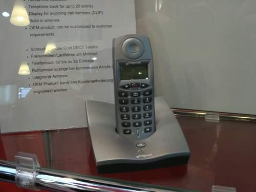 CeBIT 2002: День первый - новинки в области мобильной связи и коммуникаций, фото 10