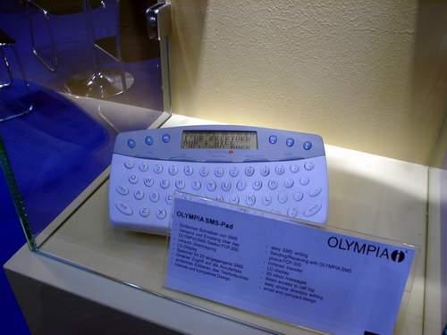CeBIT 2002: День первый - новинки в области мобильной связи и коммуникаций, фото 33