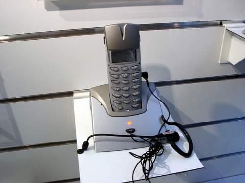 CeBIT 2002: День первый - новинки в области мобильной связи и коммуникаций, фото 36