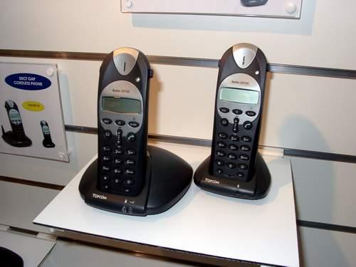 CeBIT 2002: День первый - новинки в области мобильной связи и коммуникаций, фото 41