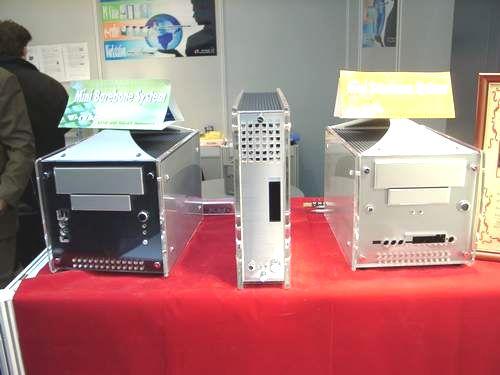 CeBIT 2002: День третий - корпусы, клавиатуры, кулеры, КПК и аксессуары, фото 6