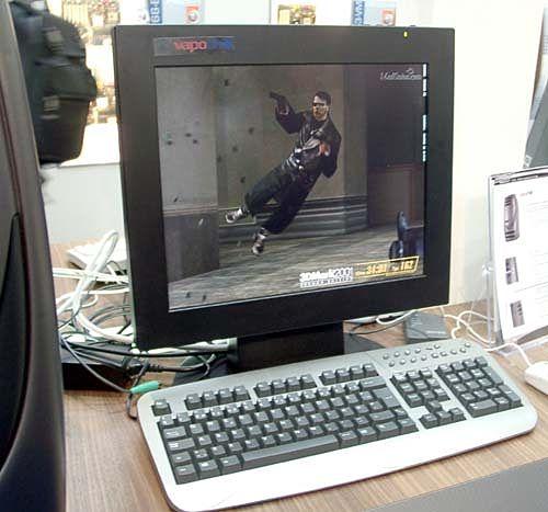 CeBIT 2002: День четвертый - путешествие по стендам компьютерных компаний, фото 17