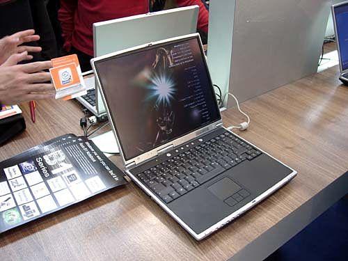 CeBIT 2002: День четвертый - путешествие по стендам компьютерных компаний, фото 9