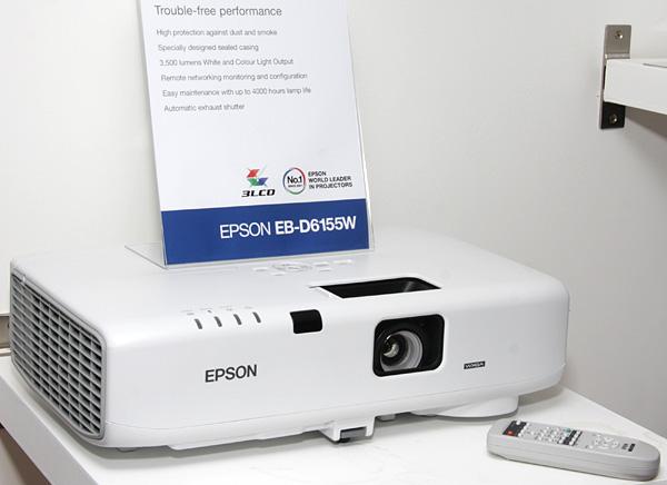 Проектор Epson EB-D6155W Проектор Epson EB-D6155W