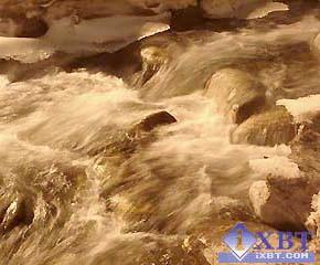 вода