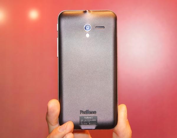 Презентация Asus Padfone2 в Милане