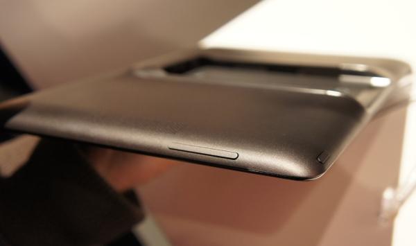 Презентация Asus Padfone2 в Милане