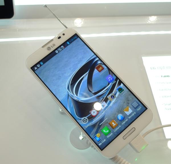 Мобильные новинки MWC 2013