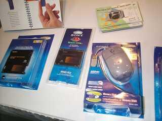 Выставка MacWorld New York 2001, фото 15
