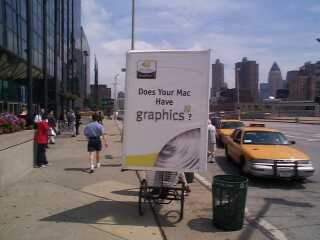 Выставка MacWorld New York 2001, фото 2
