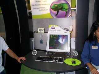 Выставка MacWorld New York 2001, фото 8
