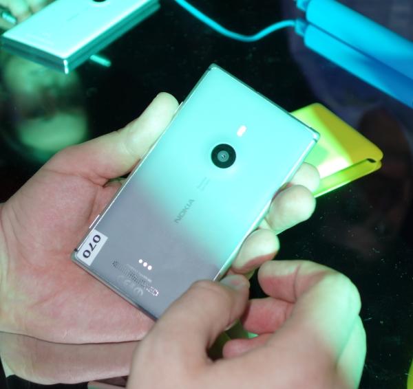 Презентация Nokia Lumia 925:, фото 6
