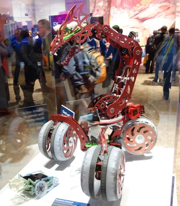 Прогулка по стендам CES 2015:, фото 7