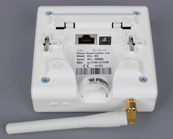 Внешний вид контроллера Fibaro Home Center Lite Внешний вид контроллера Fibaro Home Center Lite