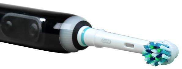 Электрическая зубная щетка Oral-B Genius 9000 от Braun