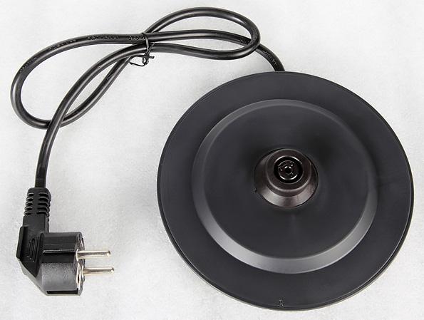 Электрический чайник Redmond RK-G200S с подсветкой и управлением по Bluetooth