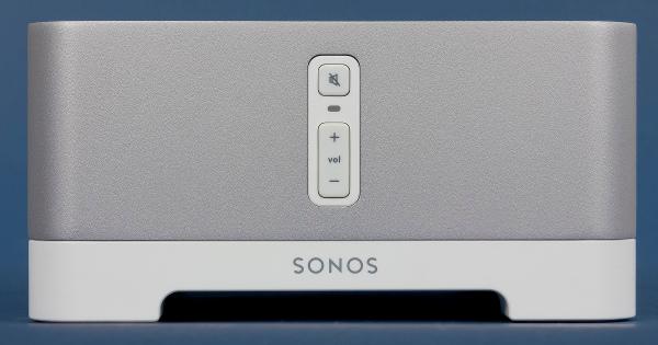 Внешний вид Sonos Connect:Amp Внешний вид Sonos Connect:Amp