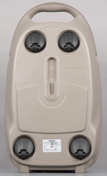 Пылесос Tefal Silence Force 4A TW6477, вид снизу Пылесос Tefal Silence Force 4A TW6477, вид снизу