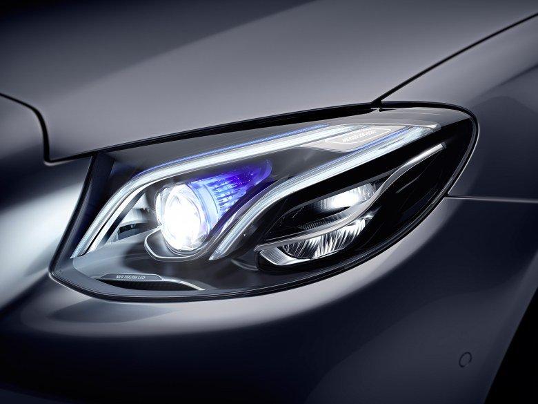 Автомобиль Mercedes-Benz E 220 d 4Matic All-Terrain Luxury:, фото 101