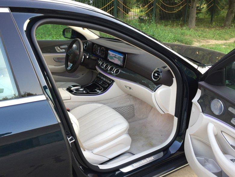Автомобиль Mercedes-Benz E 220 d 4Matic All-Terrain Luxury:, фото 41