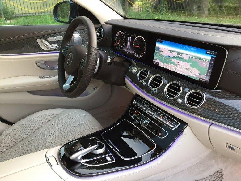 Автомобиль Mercedes-Benz E 220 d 4Matic All-Terrain Luxury:, фото 11