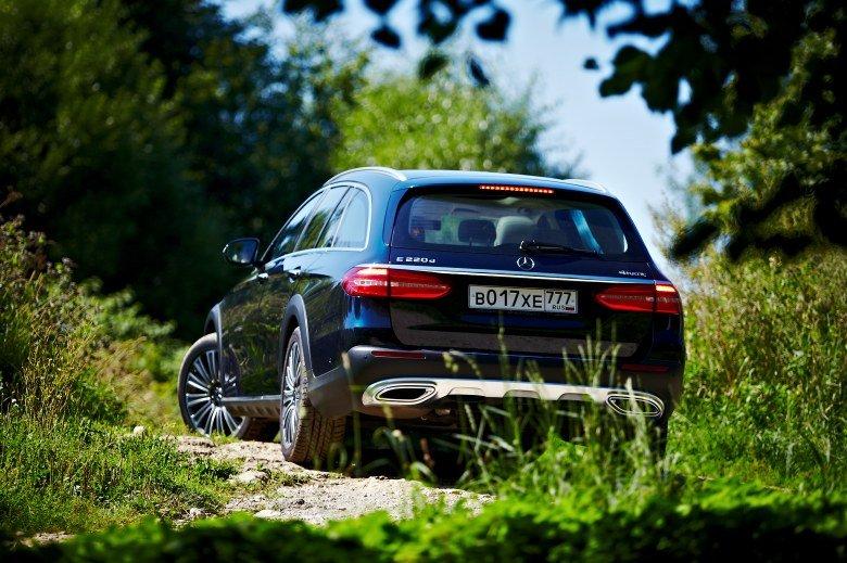 Автомобиль Mercedes-Benz E 220 d 4Matic All-Terrain Luxury:, фото 1