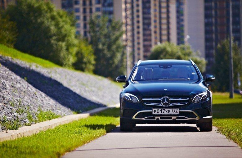 Автомобиль Mercedes-Benz E 220 d 4Matic All-Terrain Luxury:, фото 2