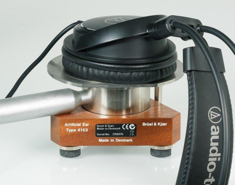 Недорогие закрытые наушники Audio-Technica ATH-AVC500:, фото 6